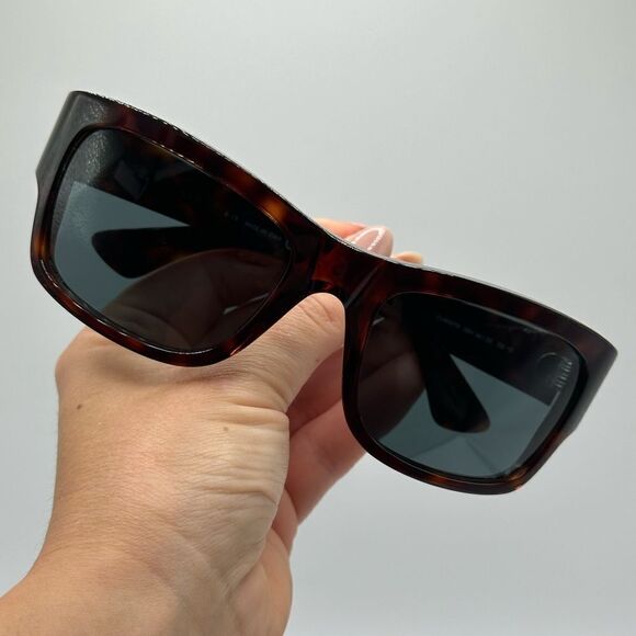 CELINE Sunglasses CL40079I 5652N Havana Grey Unisex NEW - Picture 9 of 13